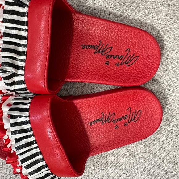 Minnie Mouse slides, girls size 1-2, ruffles, polka dots, spring, summer, beach - Picture 3 of 9